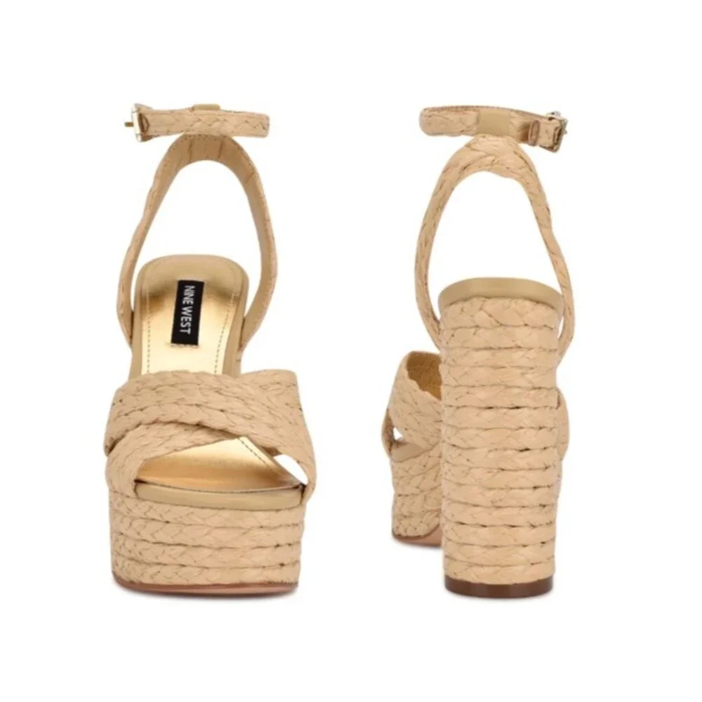 NWOB Nine West Hadyn Platform Sandal